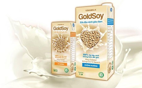 Sữa Đậu Nành Giàu Đạm GoldSoy được làm từ 100% Hạt đậu nành không biến đổi gen.